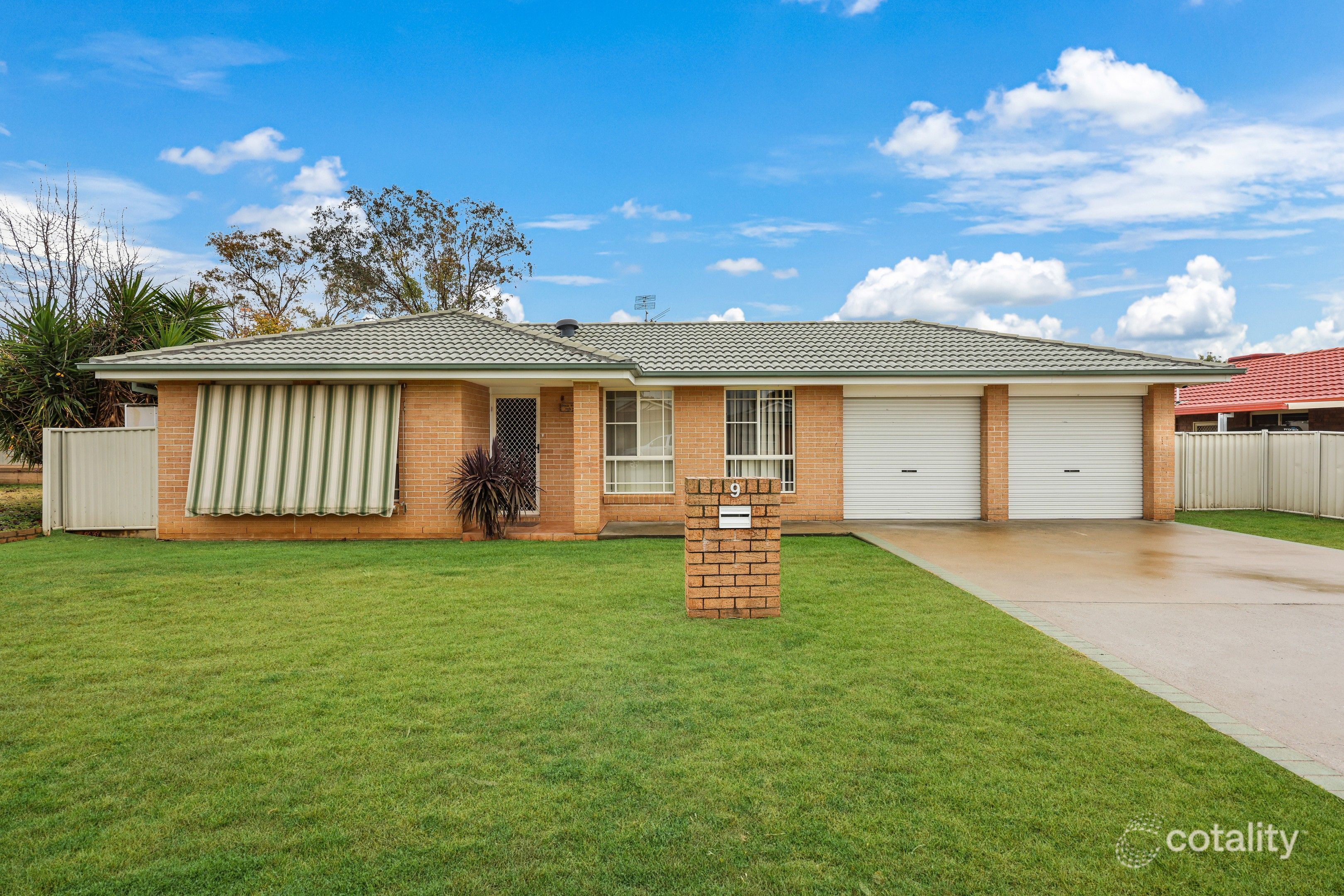 9 Banks St, Westdale, NSW 2340