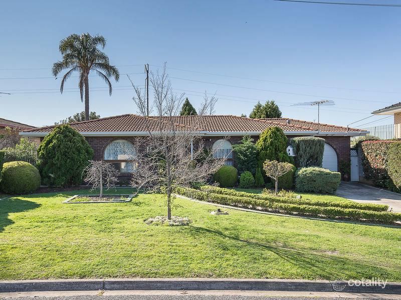 20 Robert Arnold Ave, Valley View, SA 5093