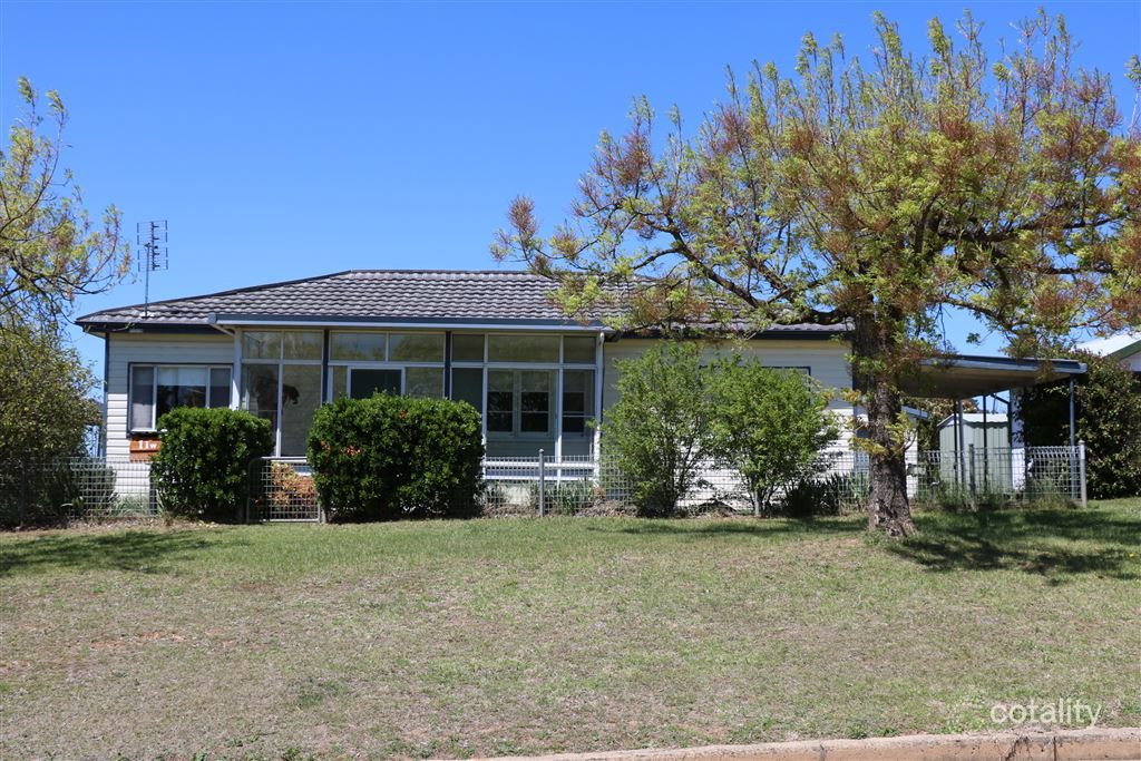 11w Hill St, Walcha, NSW 2354