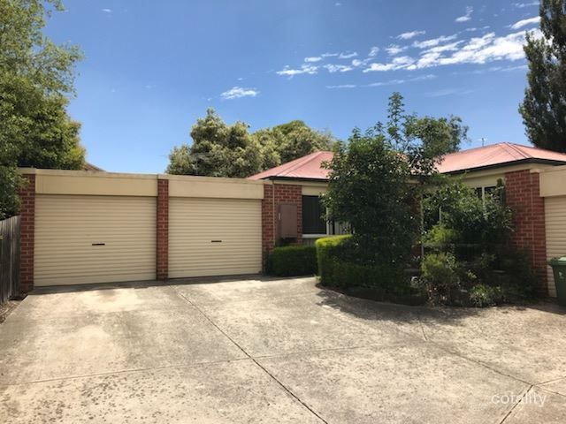 3/2-3 Kevin Cl, Beaconsfield, VIC 3807