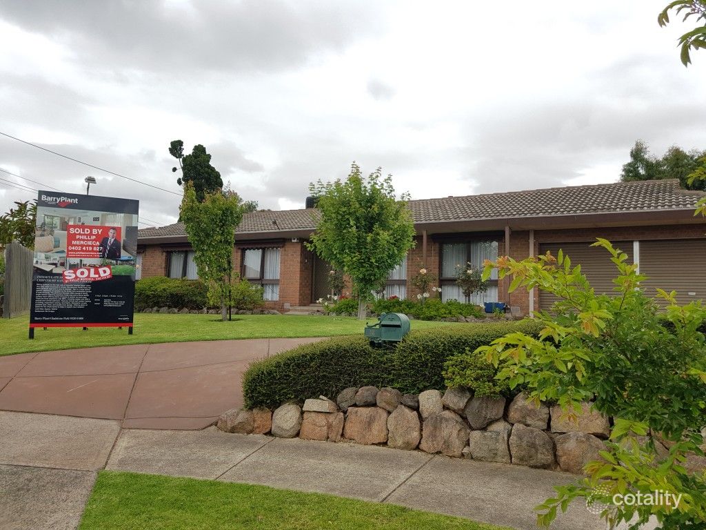 12 Mayfair Cl, Gladstone Park, VIC 3043