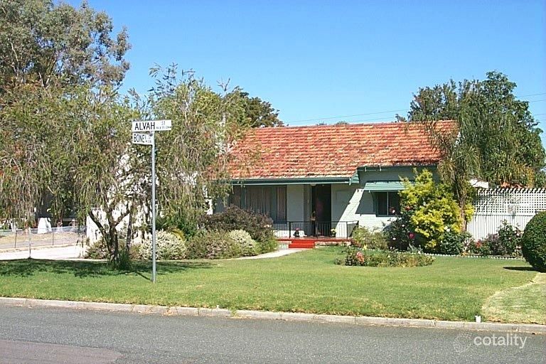55 Alvah St, St James, WA 6102