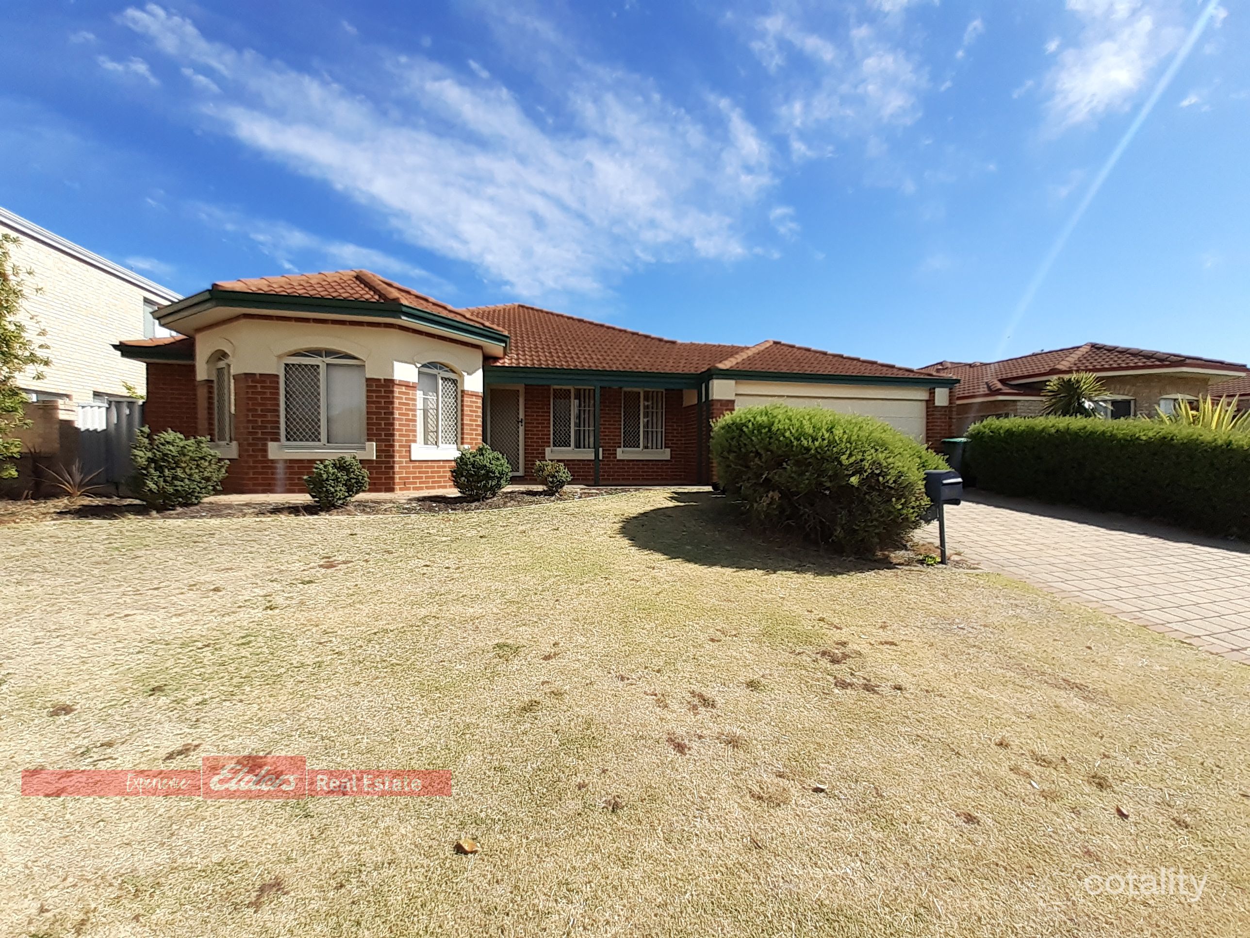 5 Bandol Gdns, Secret Harbour, WA 6173