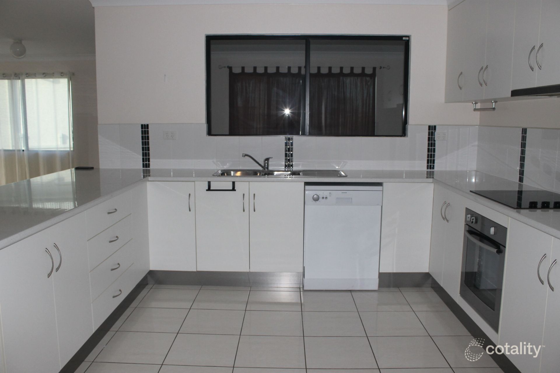 16 Silk Rd, Bowen, QLD 4805