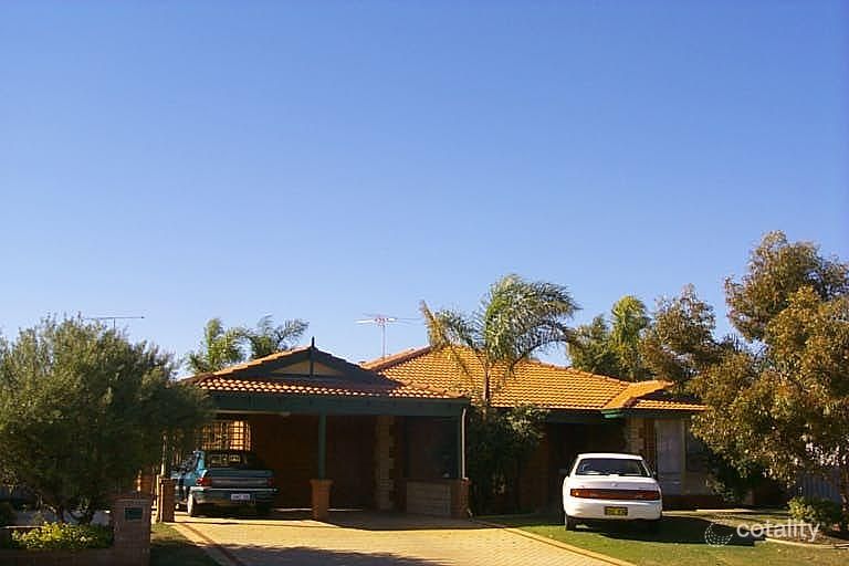 8 Bolivar Ct, Safety Bay, WA 6169