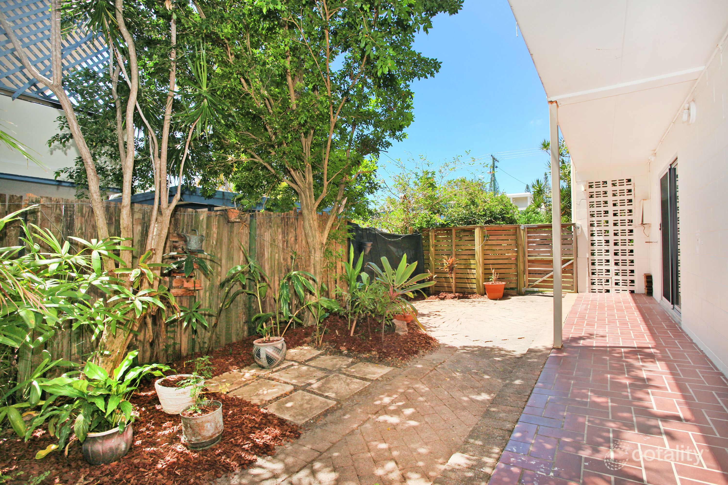 1/43 Edward St, Alexandra Headland, QLD 4572