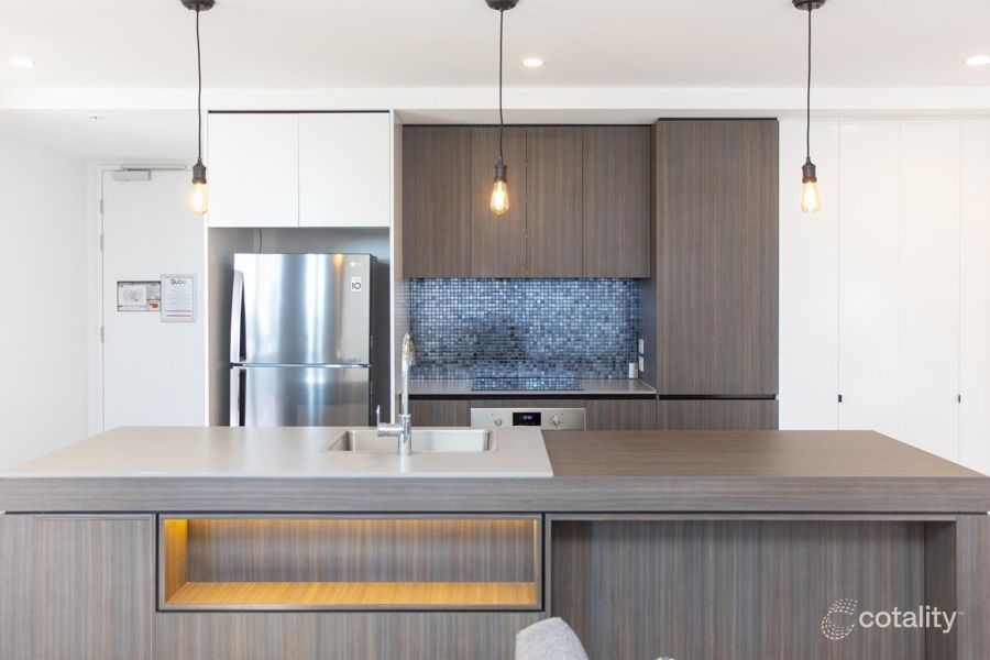 27/31 Queensland Ave, Broadbeach, QLD 4218