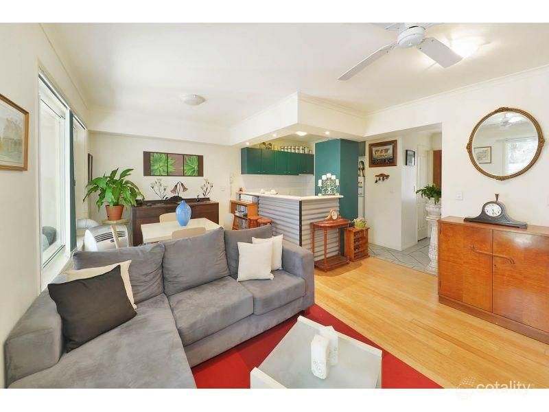 11/1 Beacon Ct, Sunrise Beach, QLD 4567