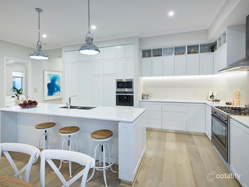 18 Guava Way, Treeby, WA 6164