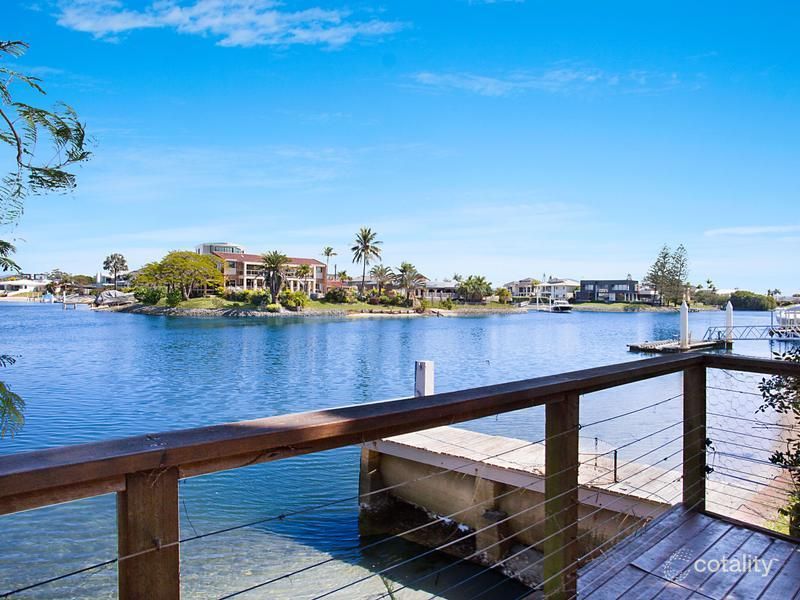 97 Allambi Ave, Broadbeach Waters, QLD 4218