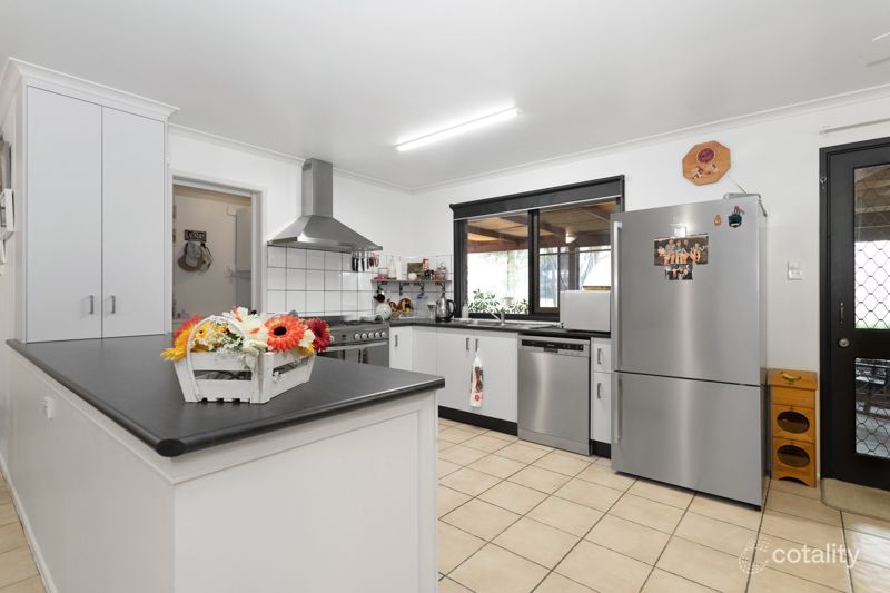 135 Kennys Rd, Marian, QLD 4753