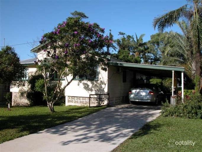 3 Henry St, Tully, QLD 4854