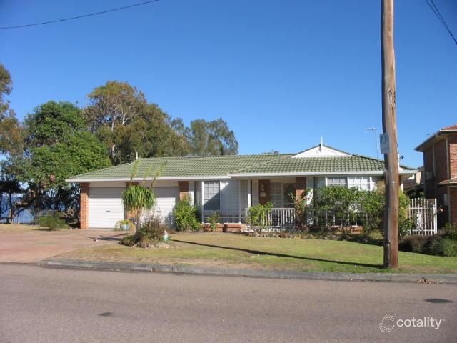 2c Dalnott Rd, Gorokan, NSW 2263