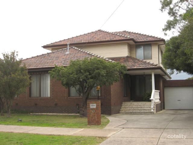 13 Wolverton Dr, Gladstone Park, VIC 3043