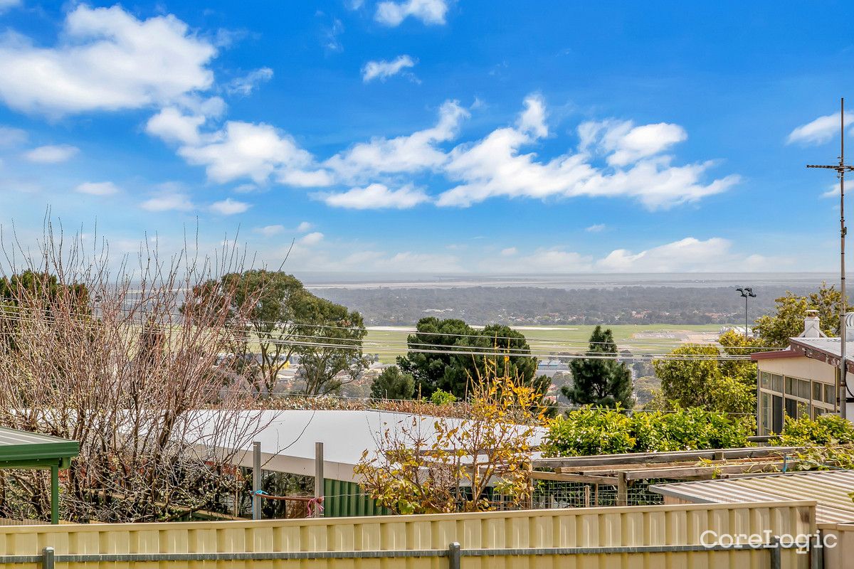 20 Sea View Rd, Para Hills, SA 5096