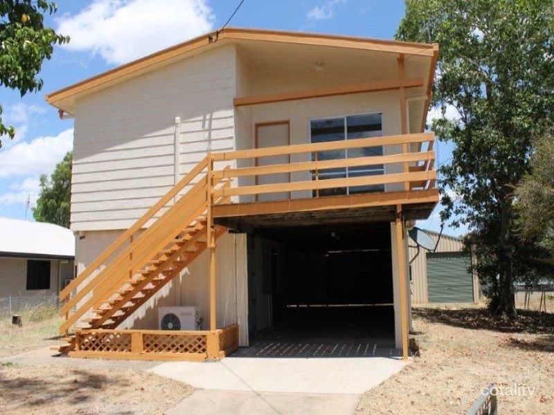 18 Mclean St, Capella, QLD 4723