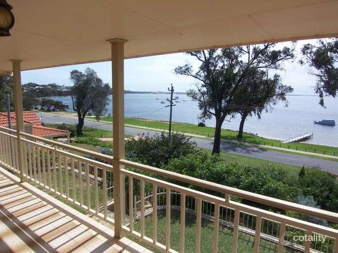 260 Estuary Rd, Dawesville, WA 6211