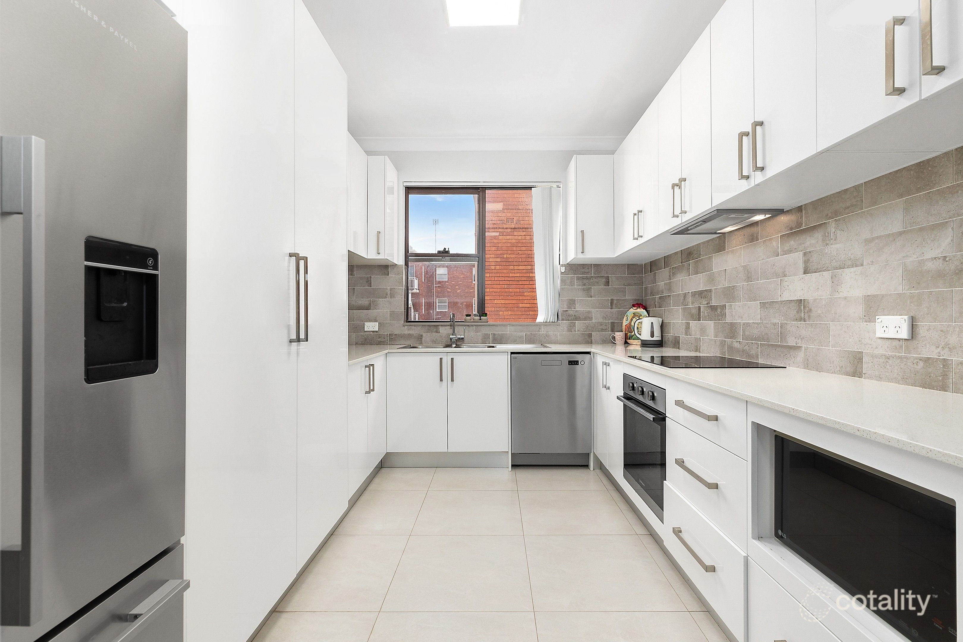 2/94 The Grand Pde, Brighton-Le-Sands, NSW 2216