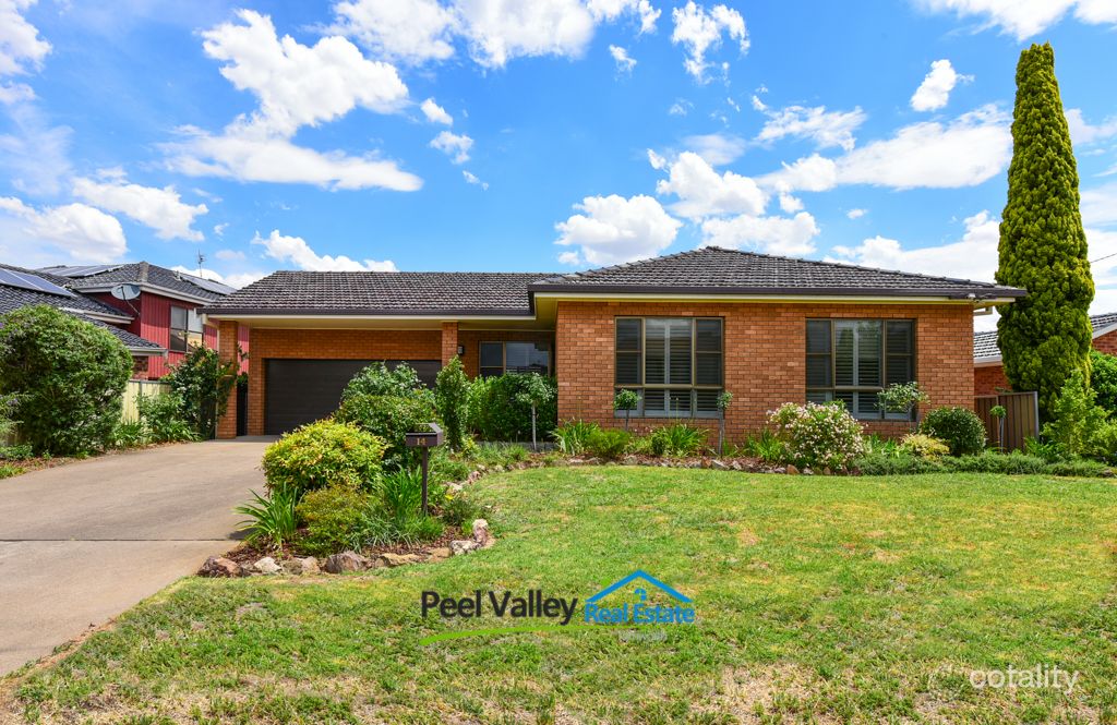 14 Caloola St, Hillvue, NSW 2340