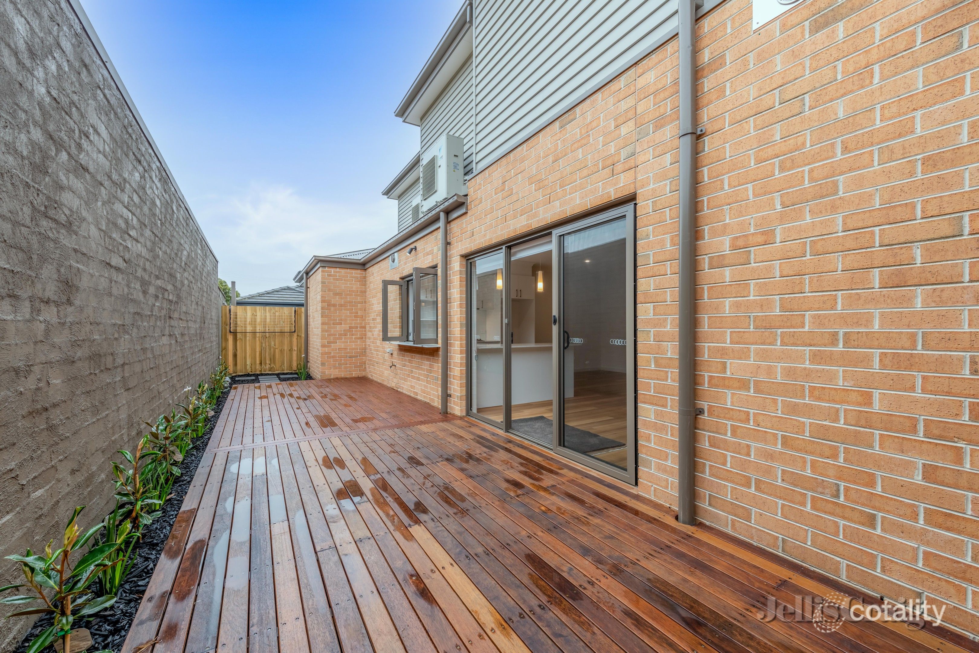 2/50 Pardy St, Pascoe Vale, VIC 3044