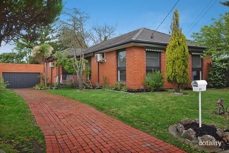 21 Travers Cres, Burwood East, VIC 3151