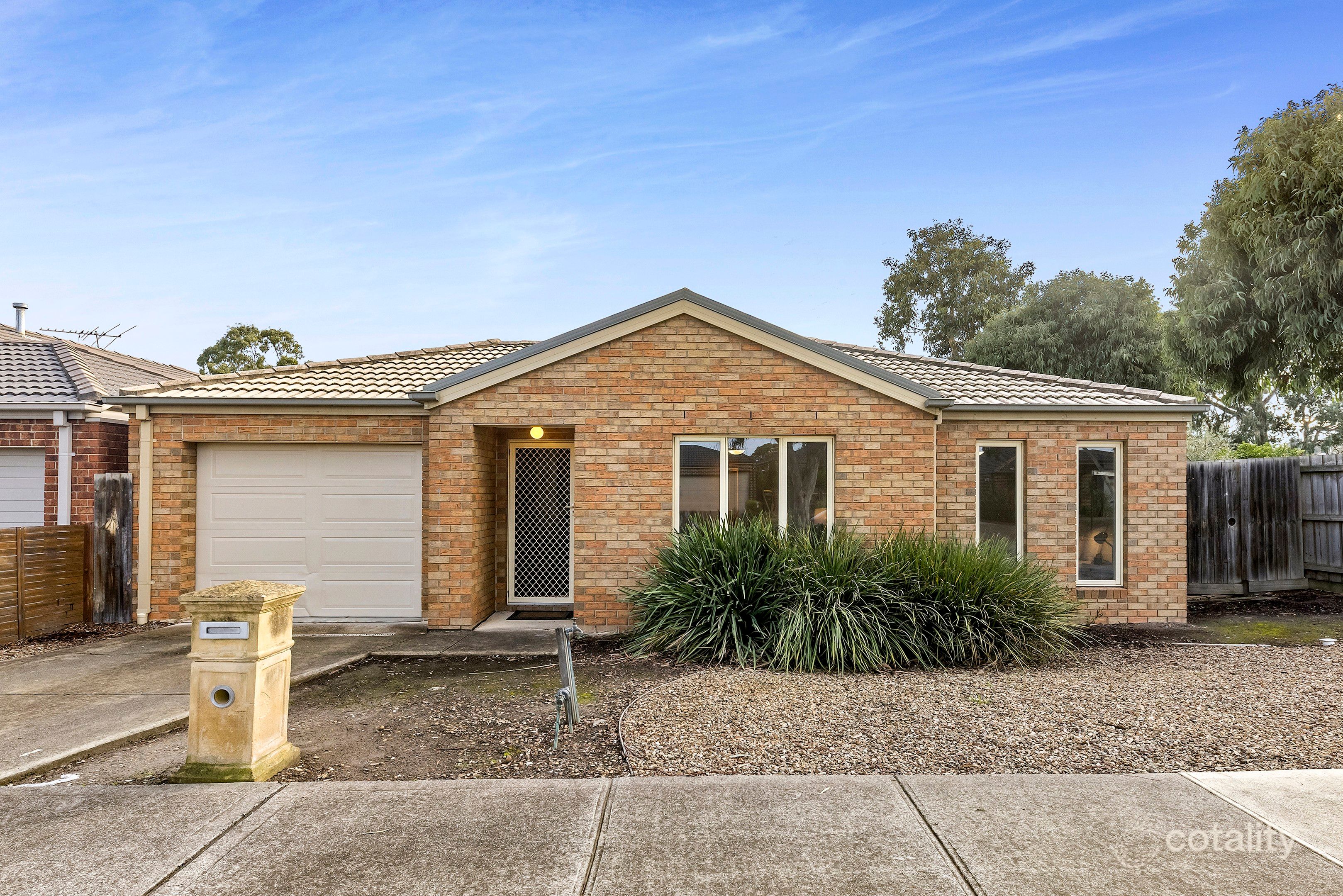 16 Fitzgerald Dr, South Morang, VIC 3752