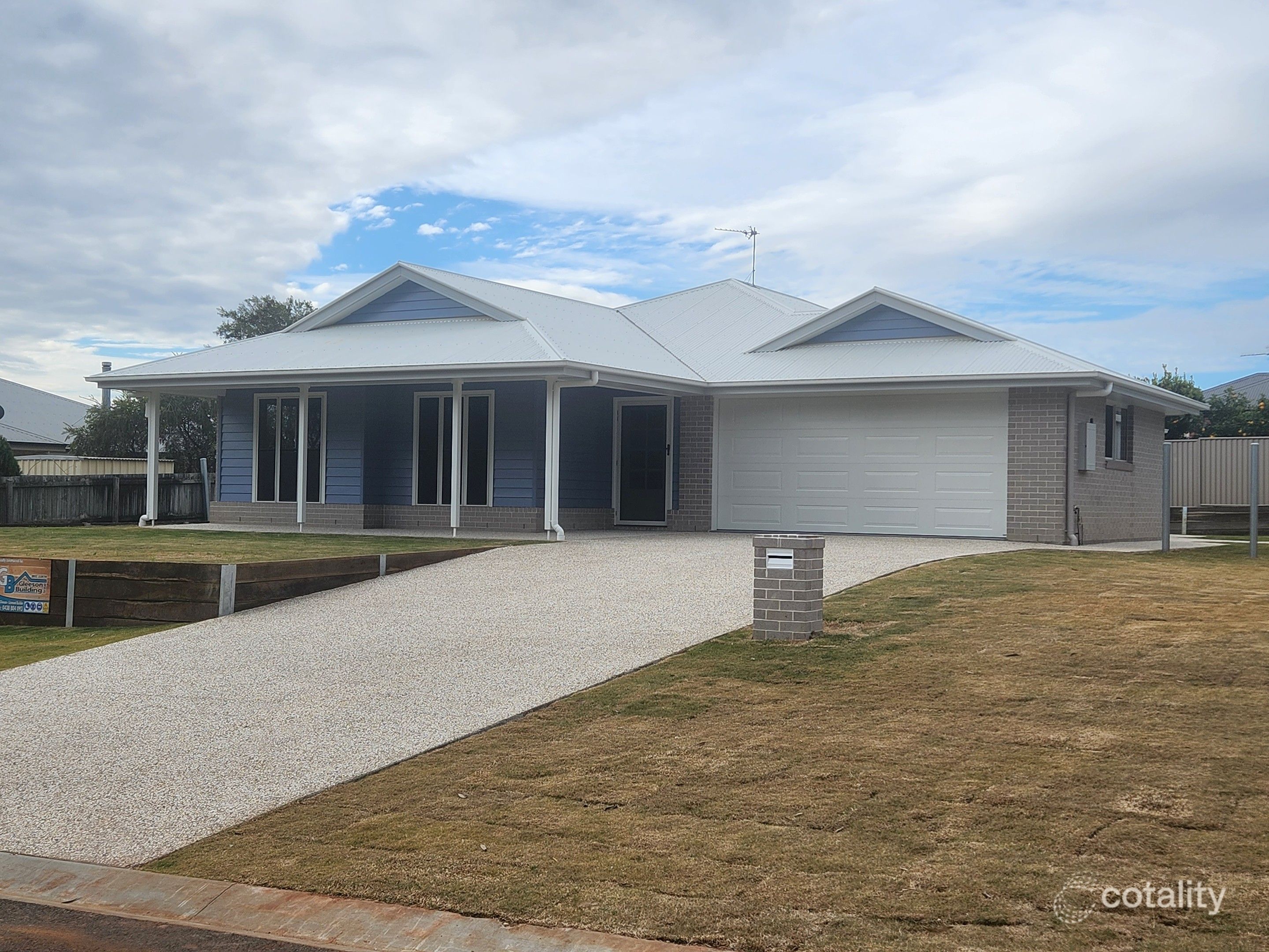 30 Parkland Dr, Crows Nest, QLD 4355