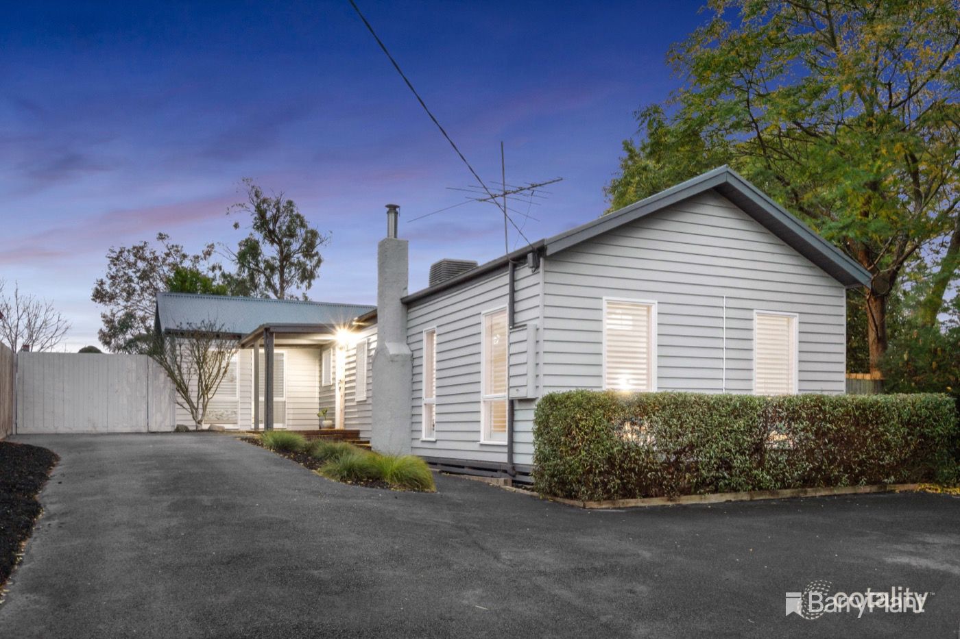 12 Elsie Gr, Mount Evelyn, VIC 3796