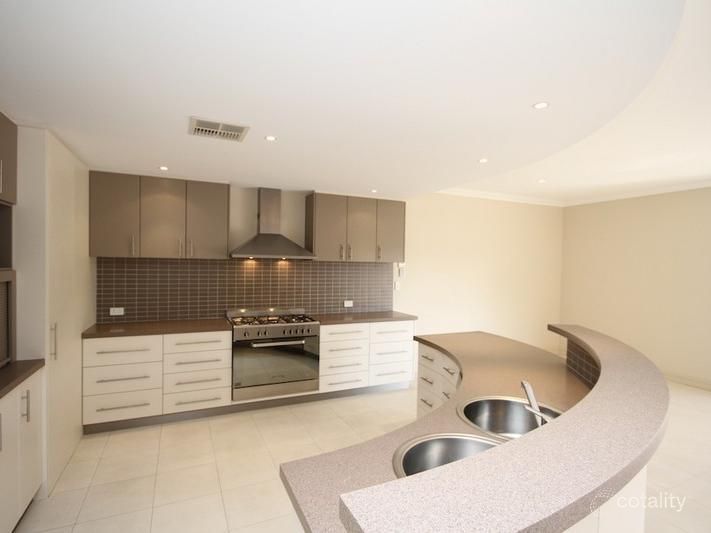 6 Wallsend Rd, Woodbridge, WA 6056