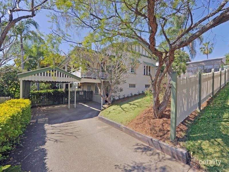 80 Rosalie St, Bardon, QLD 4065