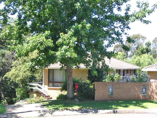 1 Parkman Pl, Mount Keira, NSW 2500