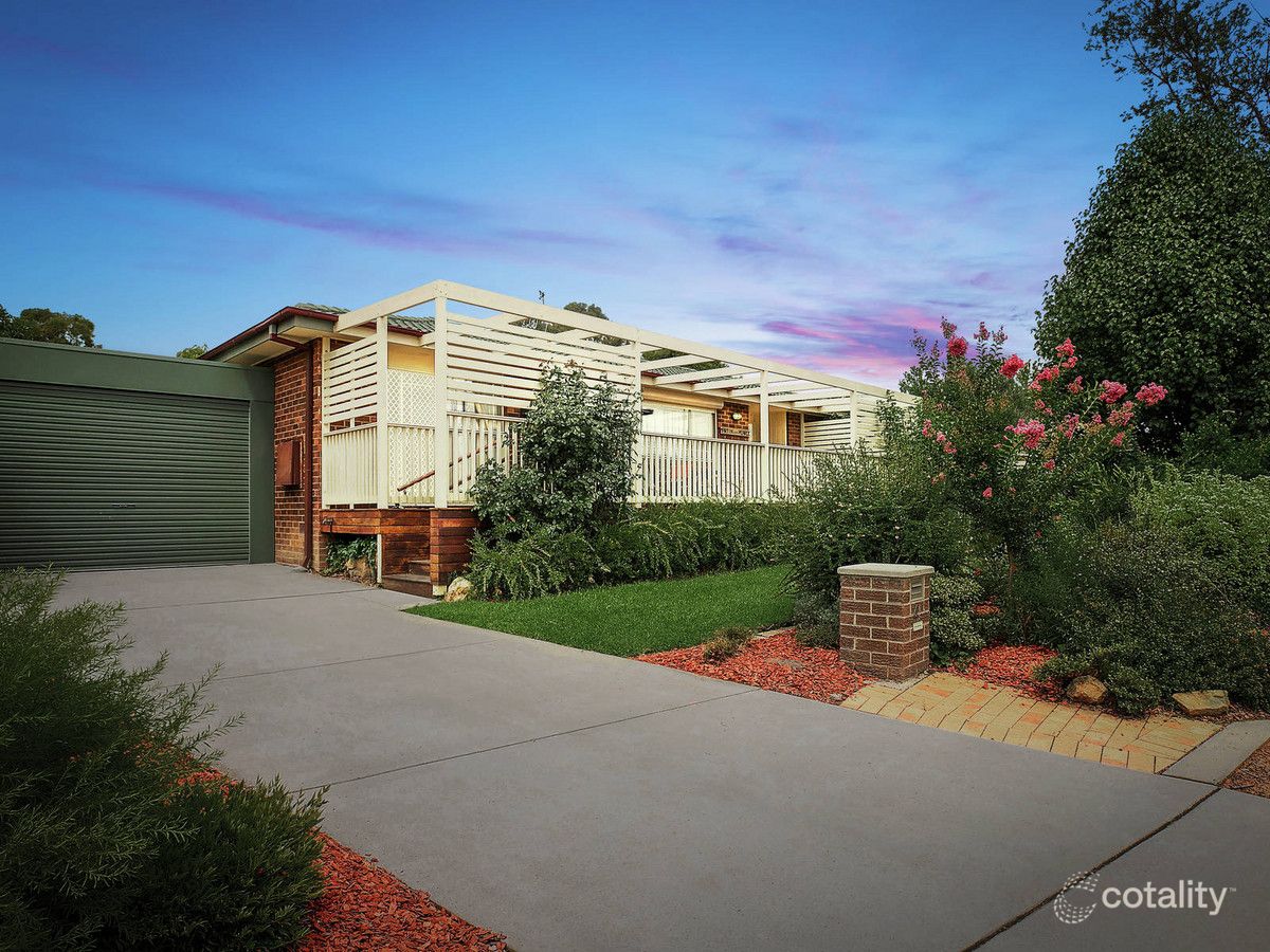 4 Pearce St, Holt, ACT 2615