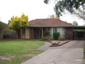 4 Curlew Ct, Carrum Downs, VIC 3201