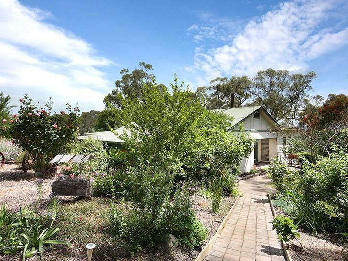 260 Sheepstation Creek Rd, Yellingbo, VIC 3139