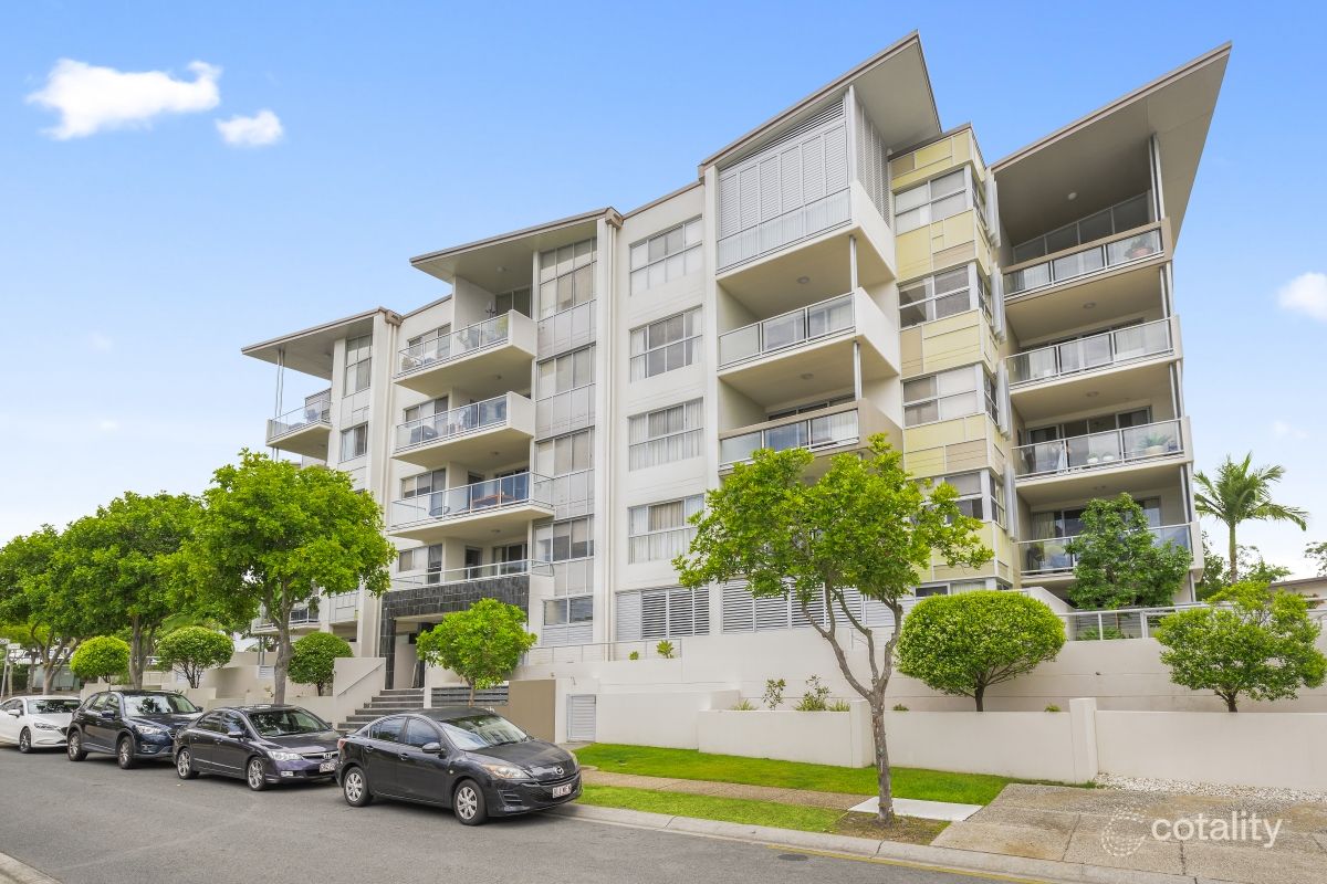 122/60 Riverwalk Ave, Robina, QLD 4226