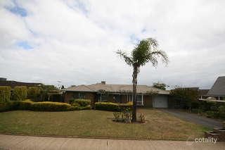 19 Nannigai Dr, Hallett Cove, SA 5158