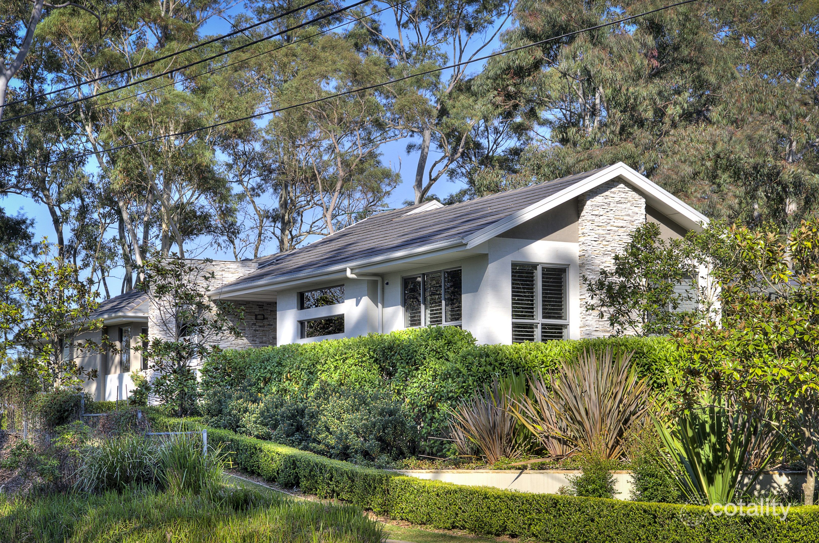 2 Glenwood Cl, Wahroonga, NSW 2076