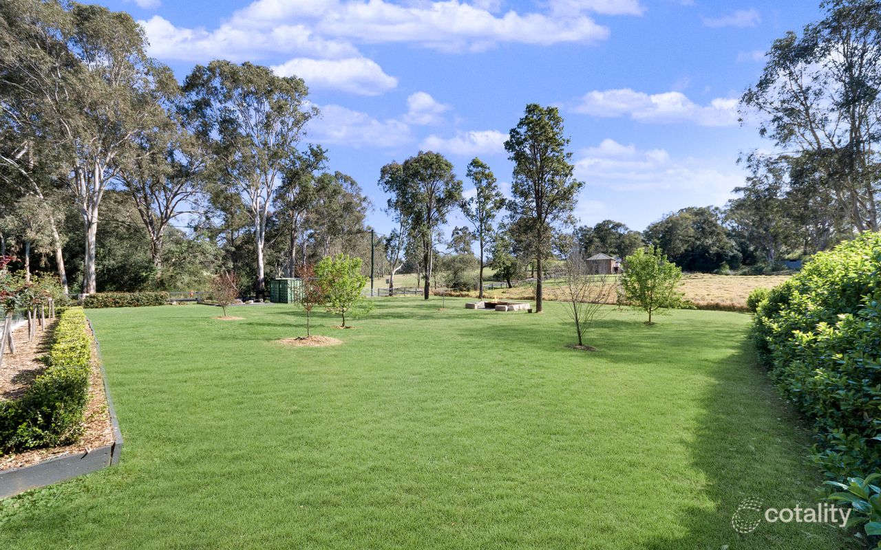76 Smalls Rd, Grasmere, NSW 2570