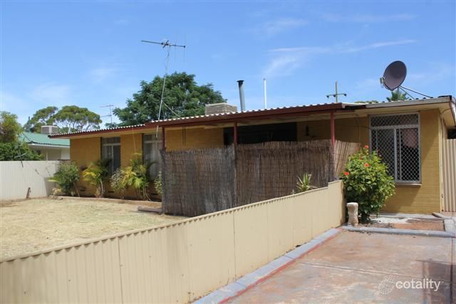 15 Needlewood St, Kambalda West, WA 6442