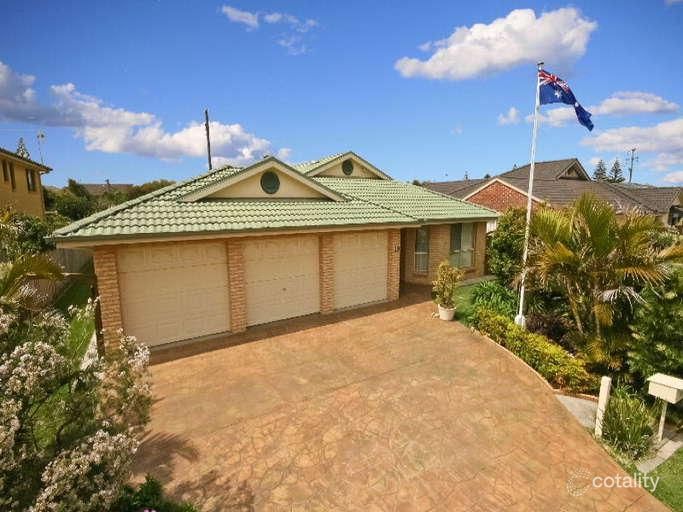19 Terilbah Pl, The Entrance North, NSW 2261