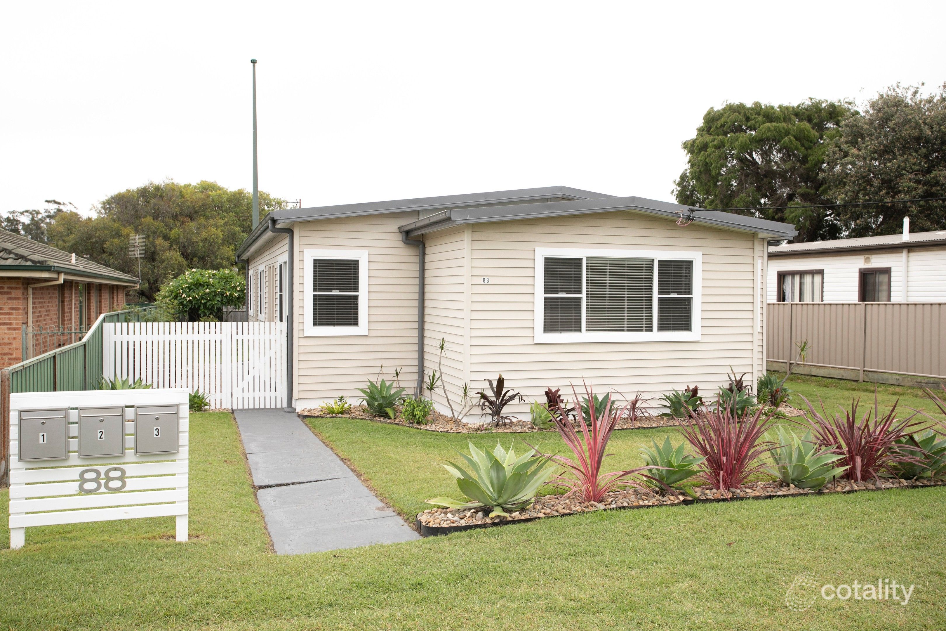 1/88 Osborne Pde, Warilla, NSW 2528