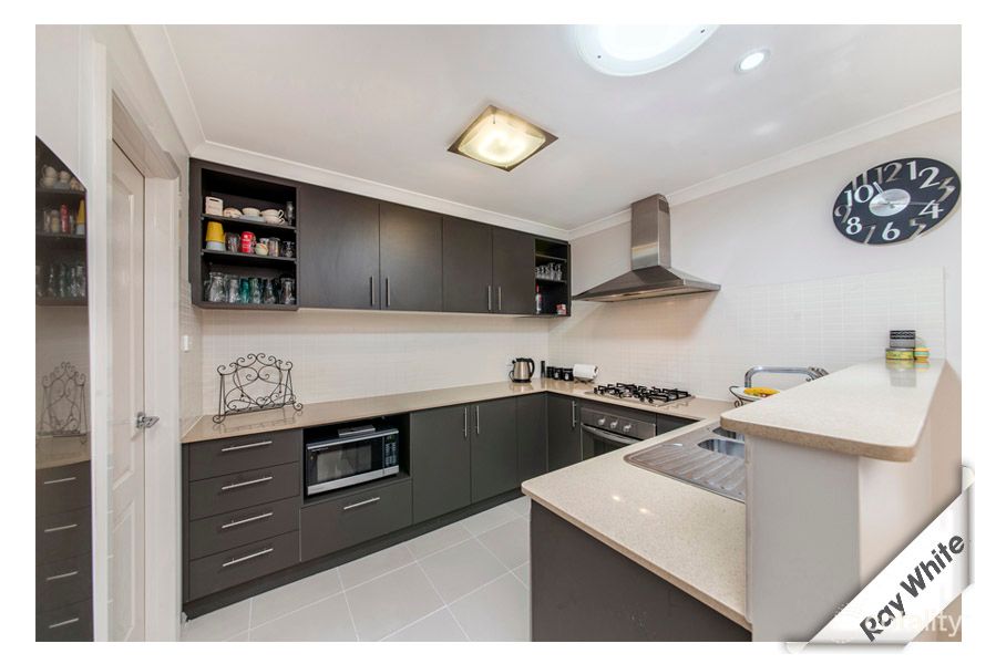 4/1 Templestowe Ave, Conder, ACT 2906