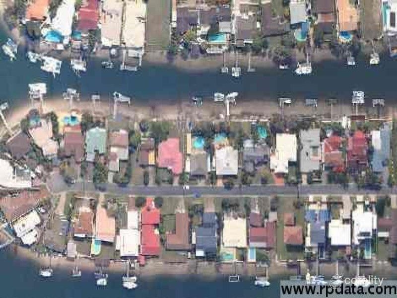 27 Kooringal Cres, Buddina, QLD 4575