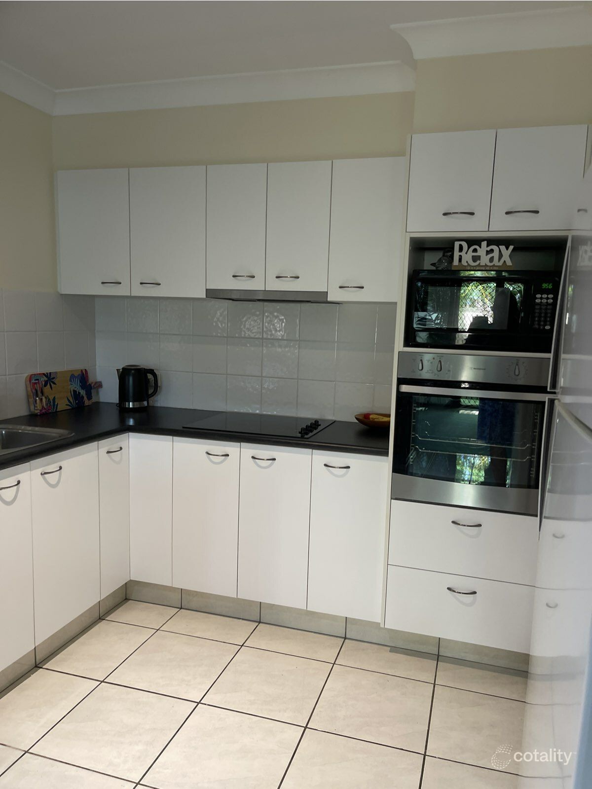 42 Karome St, Pacific Paradise, QLD 4564