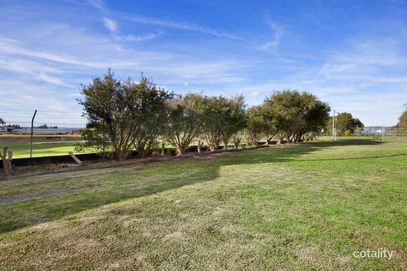 98 Woodlands Rd, Taren Point, NSW 2229