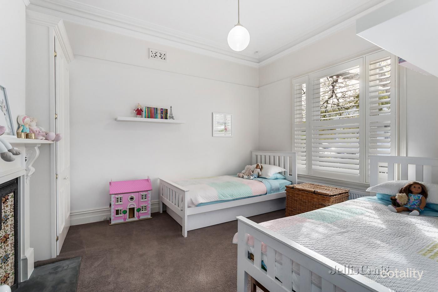 10 Leslie St, Hawthorn, VIC 3122