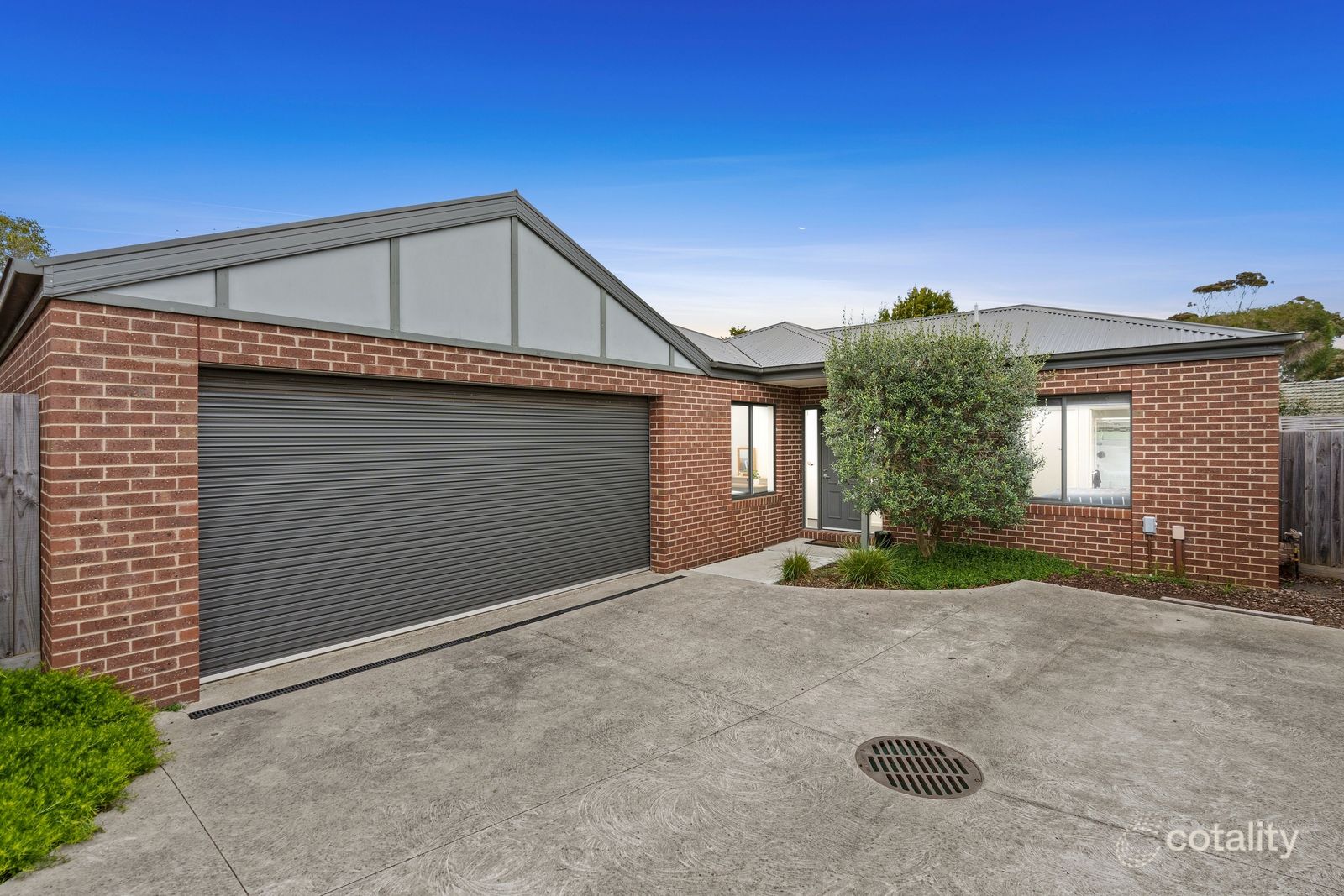 3/1 Linthwaite Cl, Highton, VIC 3216
