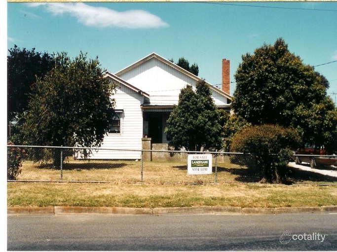 14 Beaufort Rd, Skipton, VIC 3361