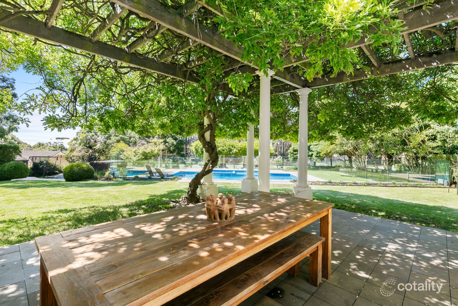 111 Old Mornington Rd, Mount Eliza, VIC 3930