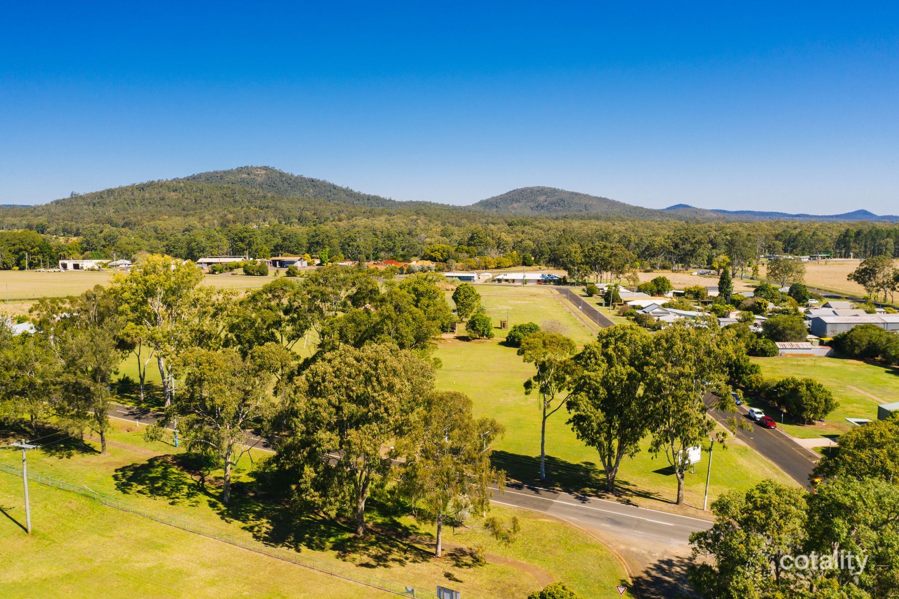 27 Rankine St, Ravenshoe, QLD 4888